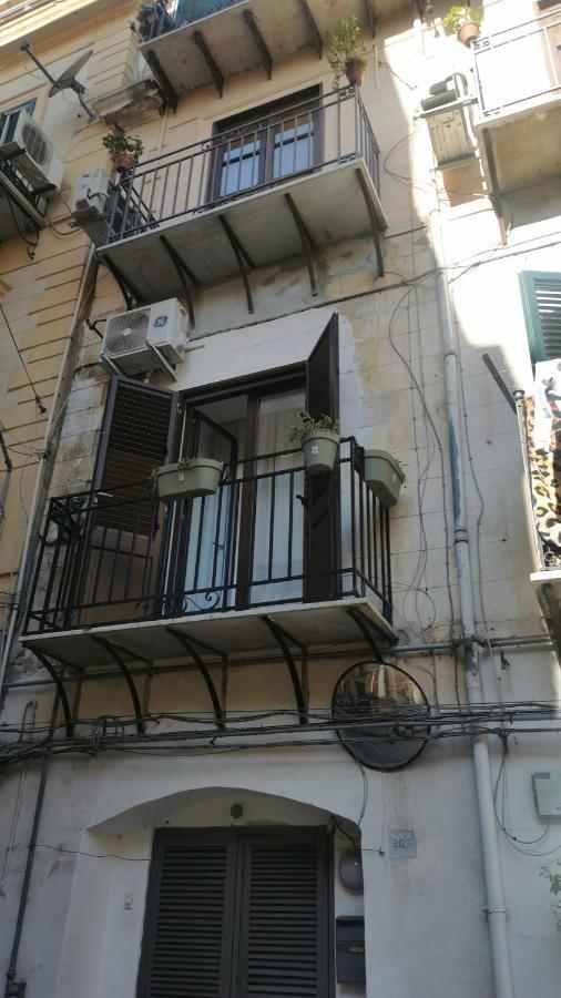 Le Stanze Di Ballaro Appartement Palermo Buitenkant foto